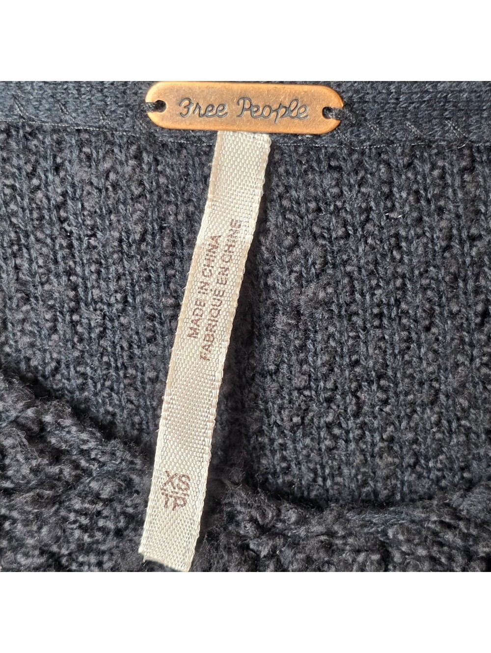 Free People Popcorn Pullover Black Sweater Women's Sz XS - Picture 3 of 8